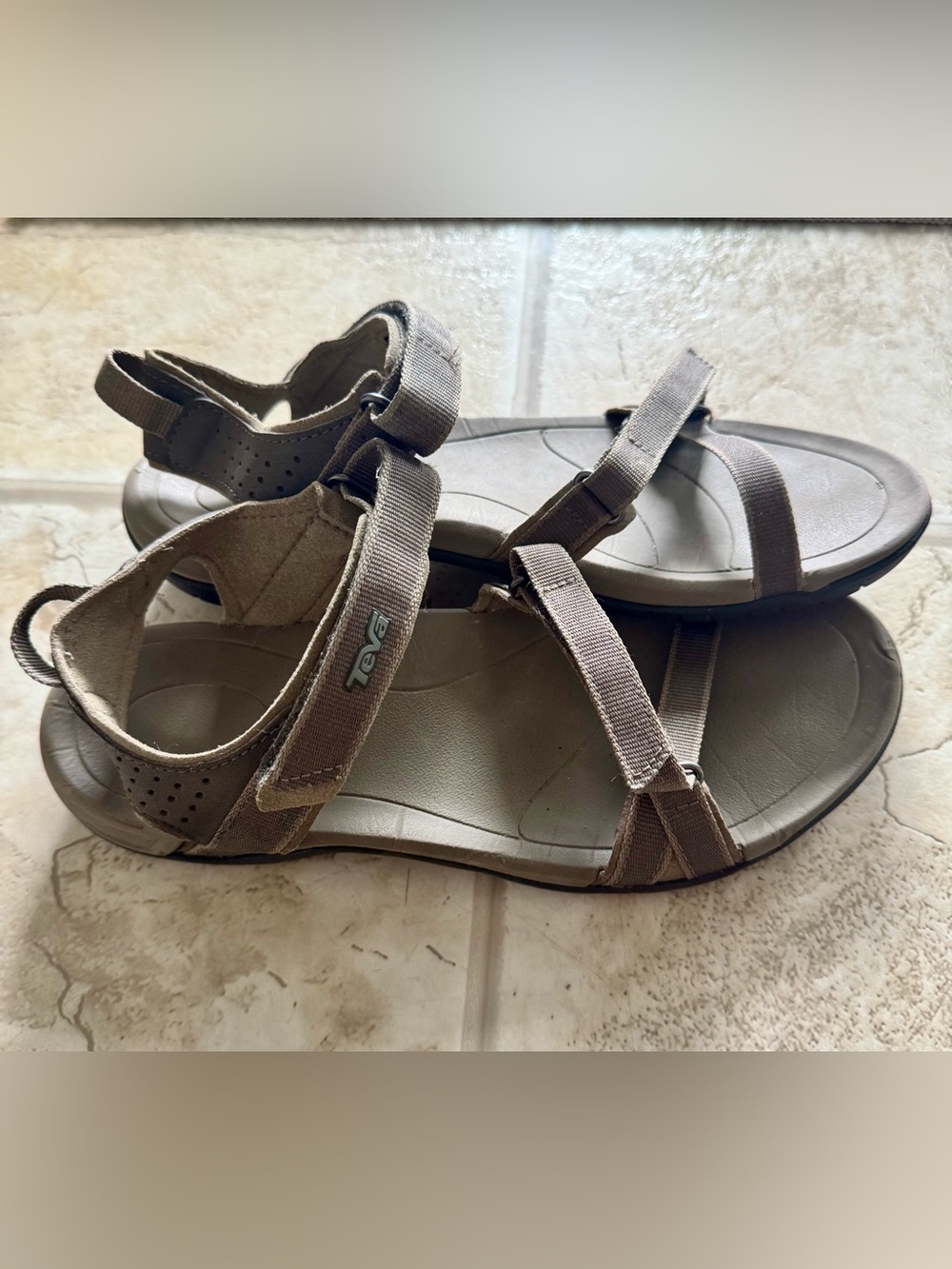 Teva Verra Women's Taupe Strappy Outdoor Sandals Size 8 Velcro Shoes